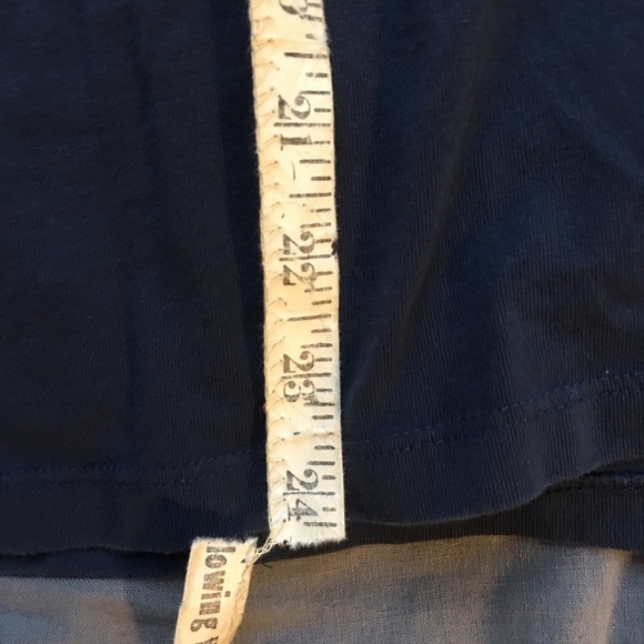 vineyard vines long sleeve christmas t-shirt - Picture 3 of 9